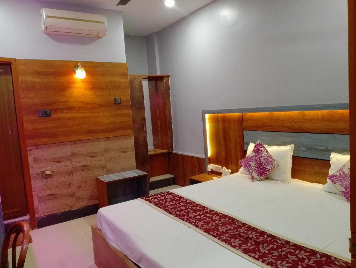 Hotel City Park Guwahati Buitenkant foto