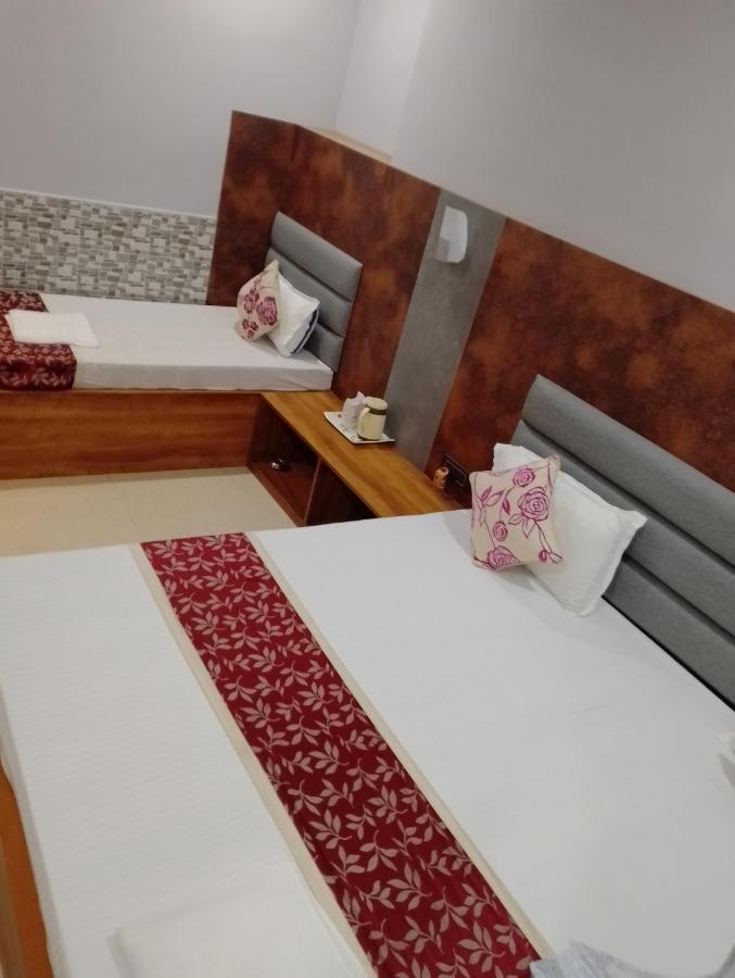 Hotel City Park Guwahati Buitenkant foto